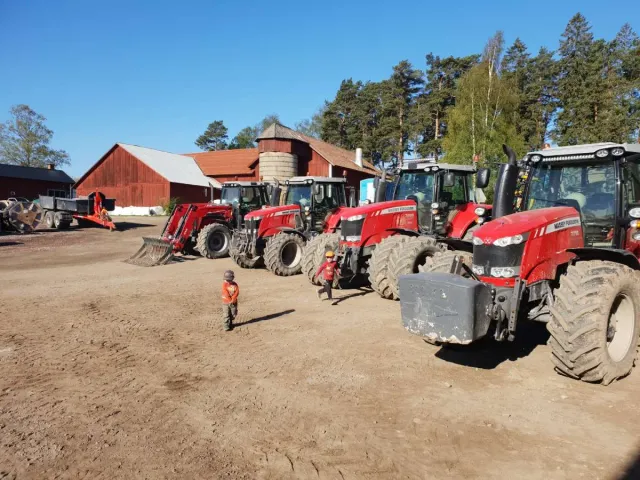 Transport med PM Åkeri AB