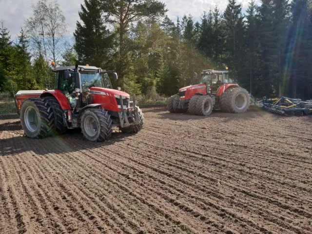 Transport med PM Åkeri AB