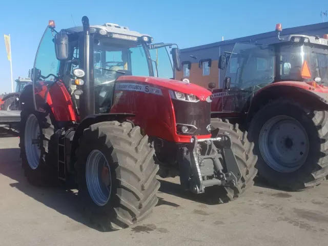 Transport med PM Åkeri AB