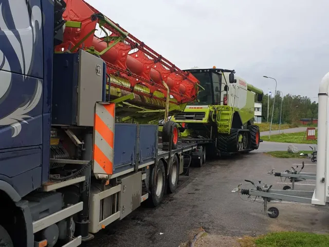 Transport med PM Åkeri AB
