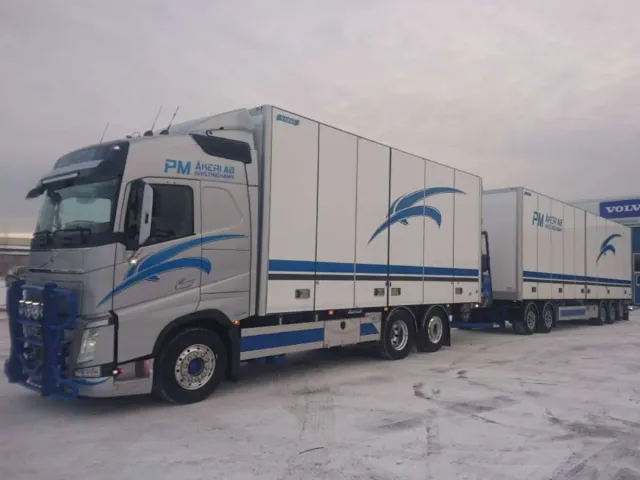 Transport med PM Åkeri AB