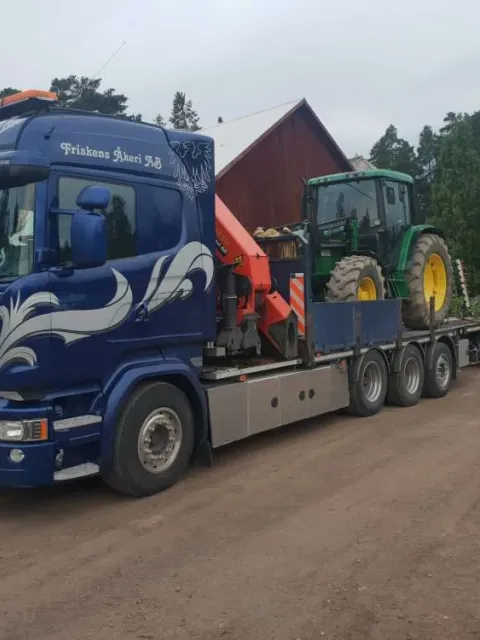 Maskintrailertransport
